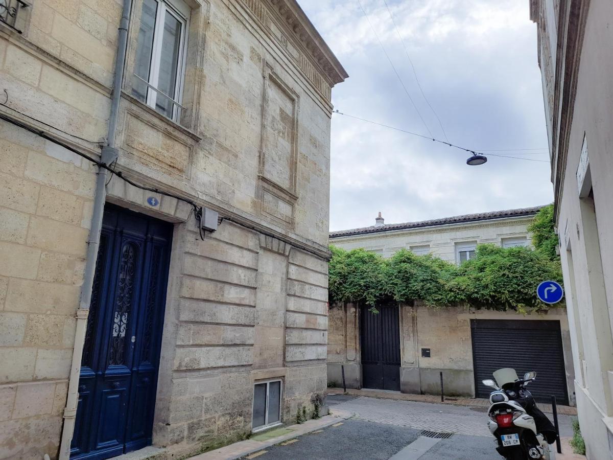 Duplex Lumineux Avec Bureau Separe Dans Le Centre Apartment Bordeaux Bagian luar foto